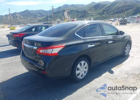 2015 Nissan Sentra S z USA, uszkodzony, nr VIN 3N1AB7APXFY257171